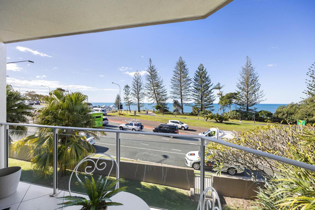 Beachside Views 2 Bedroom Apartment Mooloolaba Dış mekan fotoğraf